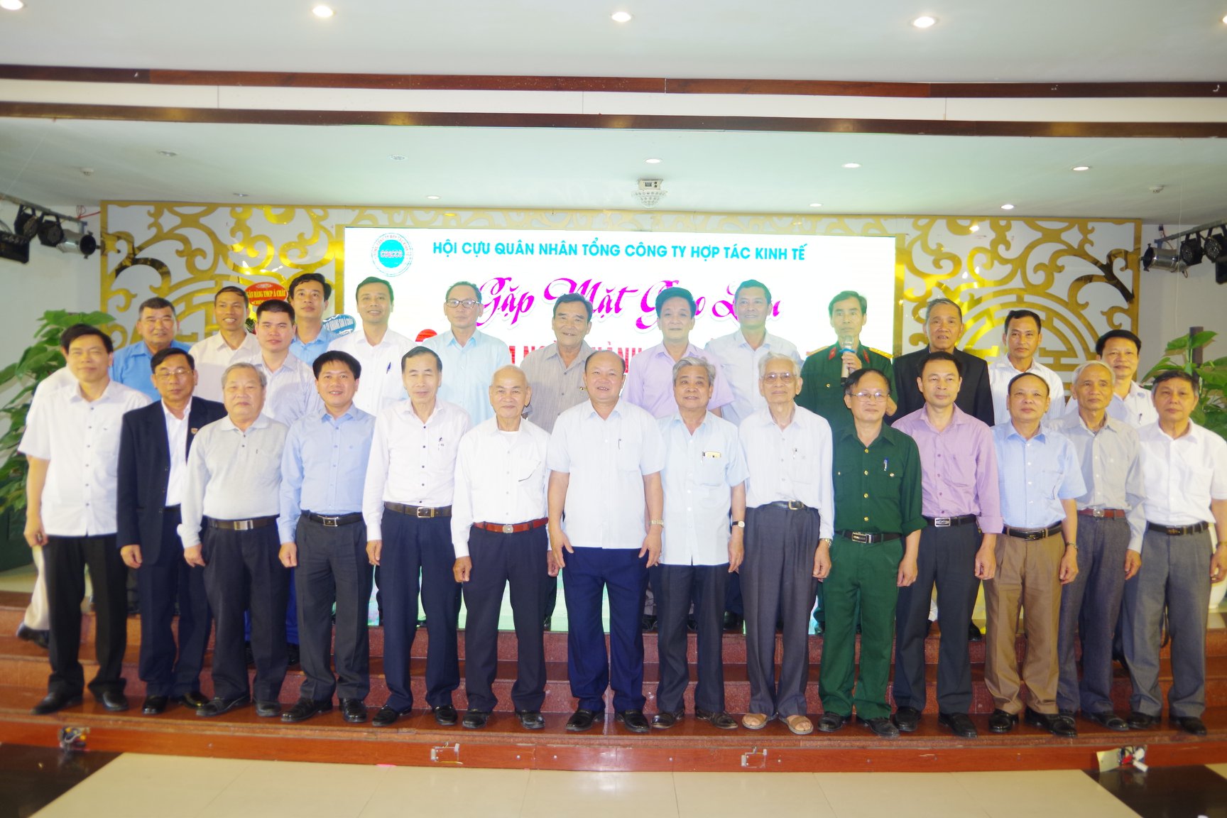 hoi-cuu-quan-nhan-tong-cong-ty-to-chuc-gap-mat-giao-luu-ky-niem-34-nam-ngay-truyen-thong